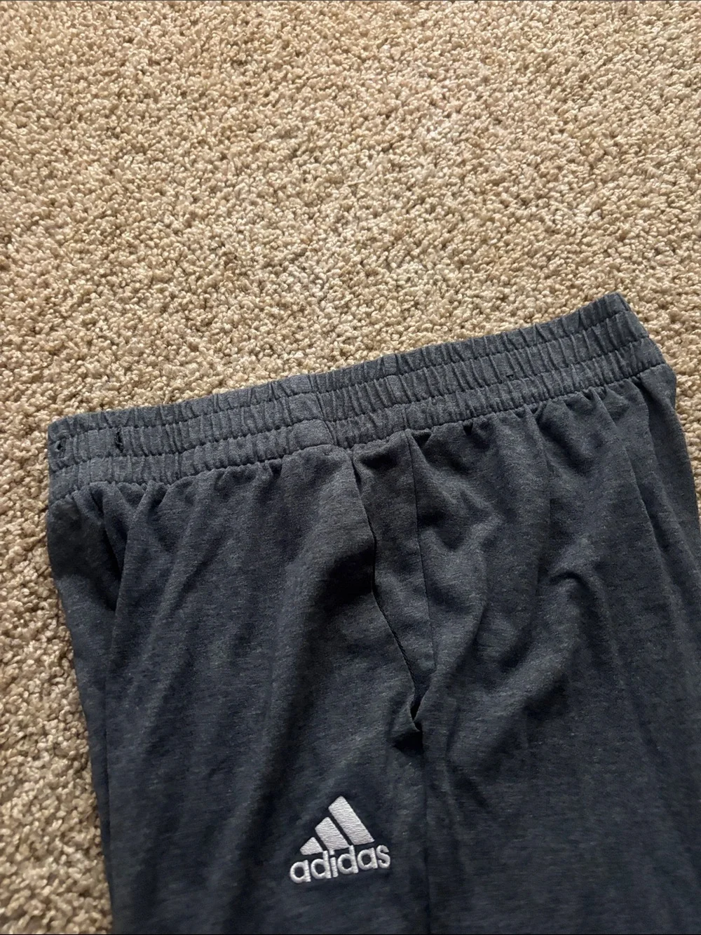 adidas slim jogger